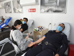 Buharkent’te kan bağışı rekoru kırıldı