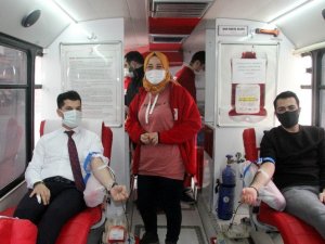 “İyiki varsın kan dostum” kampanyasına destek