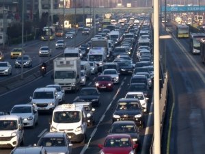İstanbul trafiğinde ‘yerinde normalleşme’ hareketliliği