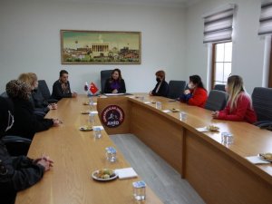 AHİD kadınları kadına yönelik şiddette tek ses oluyor