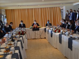Aydın Valisi Aksoy, Didim’de turizm değerlendirme toplantısına katıldı