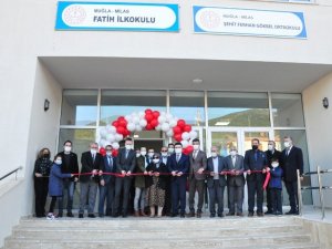 Şehit Ferhan Gökbel Ortaokulu eğitim öğretime kapılarını açtı