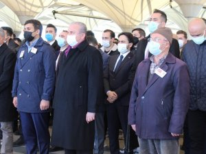 TBMM Başkanı Şentop protokol sorumlusu Yunus Şeker’in eşinin cenaze törenine katıldı