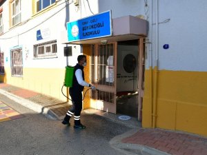 Çiğli’de yüz yüze eğitim için dezenfekte çalışmaları sürüyor