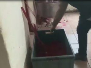 Sultangazi’de depoya operasyon:1 ton 382 kilo nargile tütünü ele geçirildi