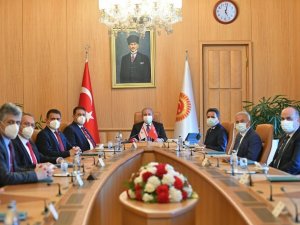TBMM Başkanı Mustafa Şentop, KKTC Başbakanı Ersan Saner ile görüştü