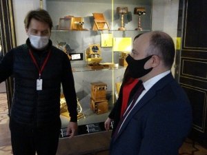 Azerbaycan Kültür Bakanı Kerimov’dan Atlas Sineması’na ziyaret