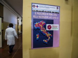 İtalya’da son 24 saatte 20 bin 884 yeni vaka