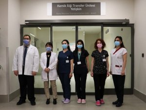 Kanser hastaları kemik iliği nakliyle hayata tutundu