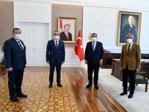 Kilis heyeti bakanlarla görüştü