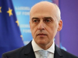Gürcistan Dışişleri Bakanı Zalkaliani’den Çavuşoğlu’na taziye mesajı