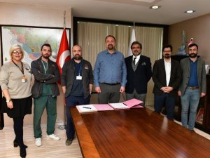 Çiğli’de sokak hayvanlarına 7/24 acil servis hizmeti
