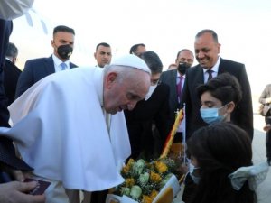 Papa-Sistani görüşmesinde savaş ve şiddetten kaçınma vurgusu