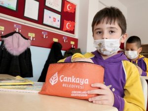 Çankaya’dan Öğrenciler Ve Öğretmenlere Hijyen Desteği
