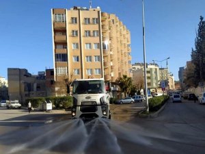 Kilis Belediyesinin dezenfekte çalışmaları sürüyor