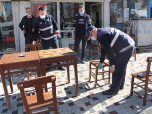 Hisarcık’ta iş yerlerine Covıd-19 oturma planı işareti çizimi