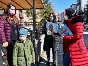Bil Bul Ankara ve Ankaralı Öyküler kitabı başkentli çocuklarla buluştu