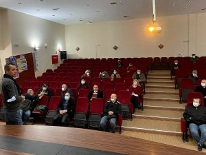 Çeşme’de arıcılık kursuna yoğun talep