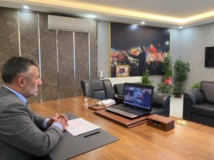 AK Parti’nin 81 il başkanı video konferans sistemiyle bir araya geldi