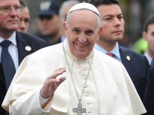 Tarihi ziyaretini tamamlayan Papa Bağdat’tan ayrıldı