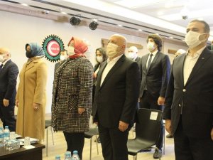Bakan Selçuk: “Güçlü kadın güçlü aile demek, güçlü aile güçlü toplum demek”