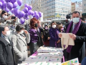Çankaya Belediye Başkanı Taşdelen’den ‘8 Mart çalışan kadınlar için tatil olsun’ önerisi