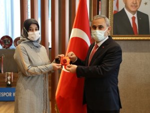 Başkan Işık: "Kadınlar, en önemli değerlerimiz"