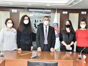 DTO Başkanı Erdoğan kadın personellerini unutmadı