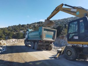Spil Dağı’na ulaşım daha kolay ve güvenli olacak