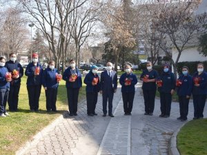 Başkan Kayda’dan çiçekli kutlama