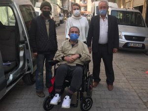 Akülü tekerlekli sandalyeler ihtiyaç sahiplerine ulaştırılıyor