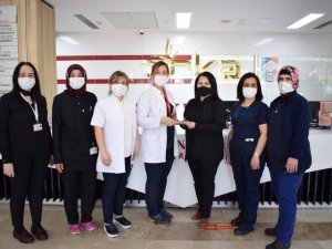 ANKA hastanesinin kadın çalışanlarına plaket