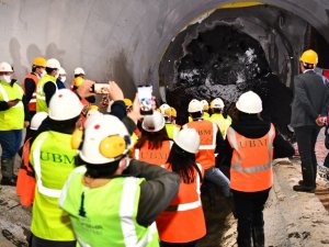 Narlıdere Metrosunda ilk tünel tamam