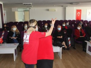 Şehzadeler’in kadınları ilk yardımı öğrendi