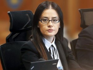 Kosova Dışişleri Bakanı Stublla istifa etti