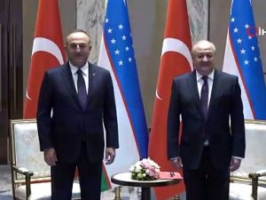 Bakan Çavuşoğlu Özbekistanlı mevkidaşı Kamilov ile görüştü