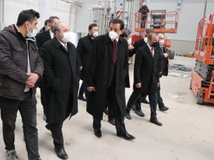 Sanayi ve Teknoloji Bakanı Varank, Bolu’da sanayi bölgelerini ziyaret etti