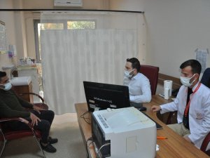 “Sigara içenler Covid-19’u daha ağır geçiriyor”