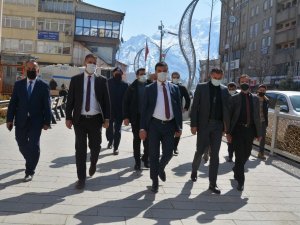 Vali Yardımcısı Gölbaşı kafeleri denetledi