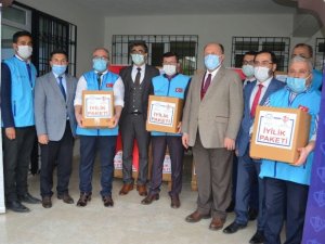 İyilik paketleri ihtiyaç sahipleriyle buluşuyor