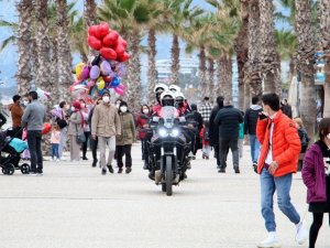 Antalya’da korona tablosunda 19 ilçeden 7’si kırmızı