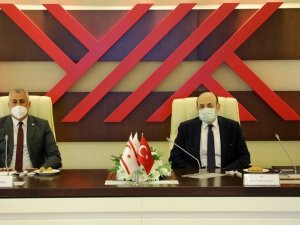 YÖK Başkanı Saraç, KKTC Milli Eğitim ve Kültür Bakanı Amcaoğlu’nu ağırladı