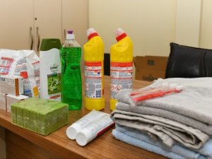 Esenyurt Belediyesi’nden ihtiyaç sahiplerine 8 bin hijyen kolisi