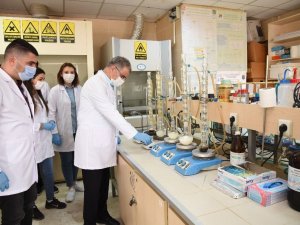 Selçuk Üniversitesi, kanser tedavisi için çalışıyor