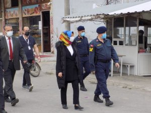 Kadın Kaymakam sahaya indi, tek tek denetledi