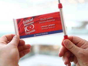 Bağcılar sokakları İstiklal Marşı dizeleriyle süslendi