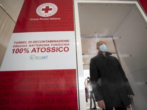 İtalya’da son 24 saatte 25 bin 673 yeni vaka