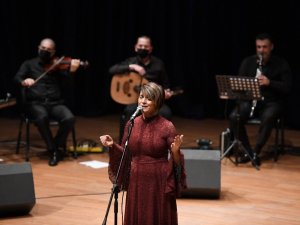 Pandeminin yıl dönümünde SAÜ’de sağlıkçılara vefa