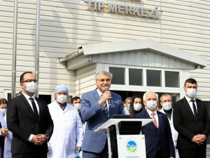 Başkan Yüce, sağlık çalışanlarıyla bir araya geldi