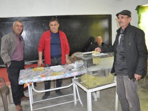 Cambazlı Mahallesi Ahmetli’de kaldı